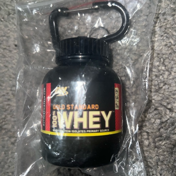 $2 WORKOUT POWDER TRAVEL CONTAINER. NEW. $2 IF BUNDLED - Picture 7 of 9